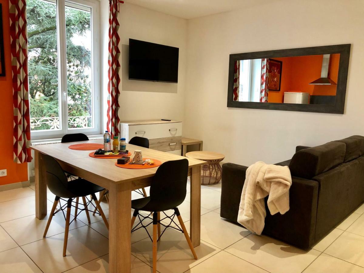 La Colombine Apartment Sainte-Colombe  Luaran gambar