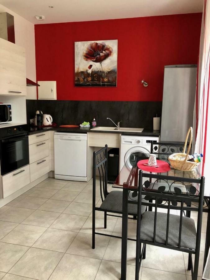 La Colombine Apartment Sainte-Colombe  Luaran gambar